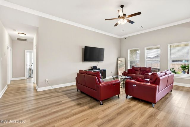 3737 Hamilton Drive, D'iberville, MS 39540