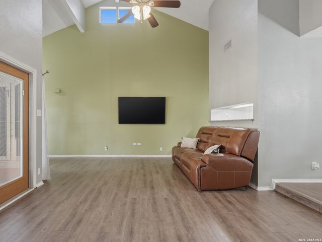 5611 Timber Jack, San Antonio, TX 78250