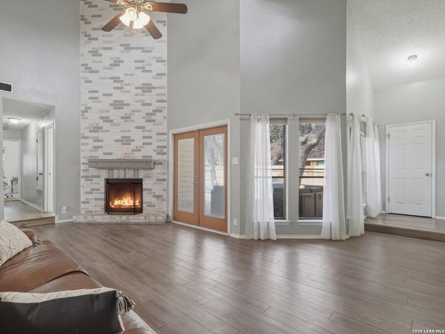 5611 Timber Jack, San Antonio, TX 78250