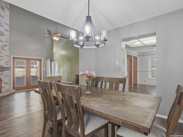 5611 Timber Jack, San Antonio, TX 78250