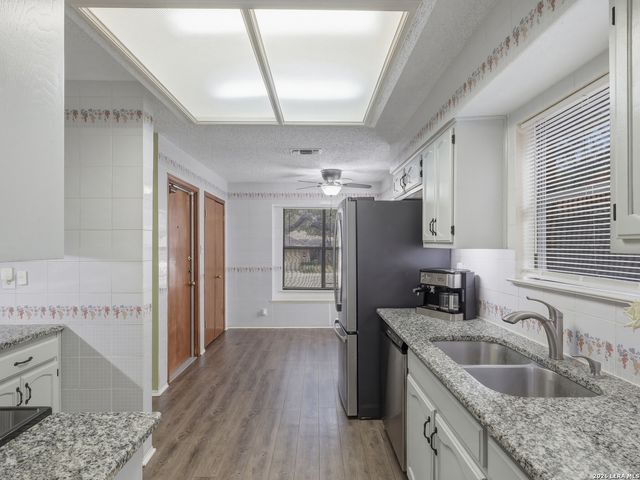 5611 Timber Jack, San Antonio, TX 78250