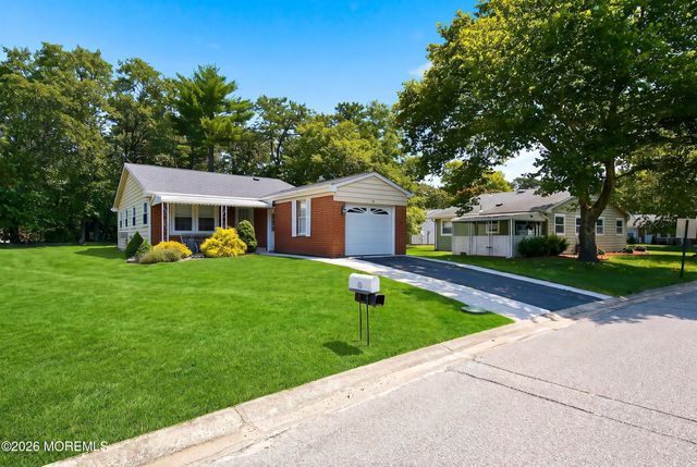 56 Constitution Boulevard, Whiting, NJ 08759