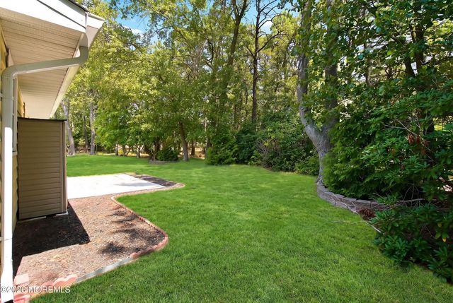56 Constitution Boulevard, Whiting, NJ 08759