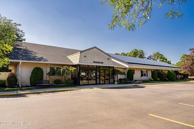 56 Constitution Boulevard, Whiting, NJ 08759
