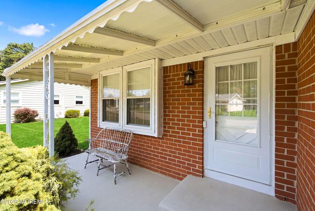 56 Constitution Boulevard, Whiting, NJ 08759