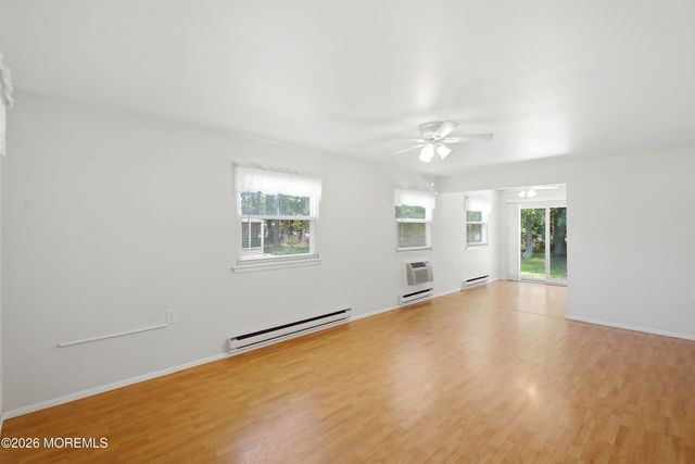 56 Constitution Boulevard, Whiting, NJ 08759