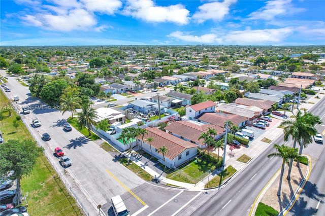 2400 SW 103rd Court, Miami, FL 33165