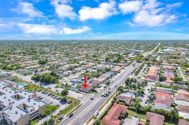 2400 SW 103rd Court, Miami, FL 33165