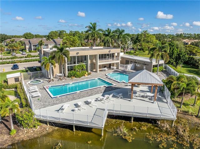 116 Santa Clara DR 12, Naples, FL 34104