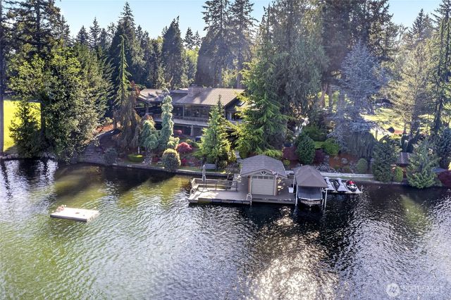 21421 Snag Island Drive E, Lake Tapps, WA 98391