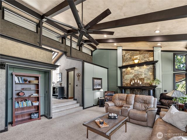 21421 Snag Island Drive E, Lake Tapps, WA 98391