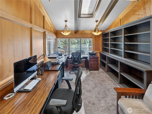 21421 Snag Island Drive E, Lake Tapps, WA 98391