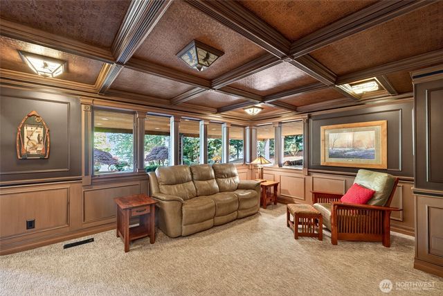 21421 Snag Island Drive E, Lake Tapps, WA 98391