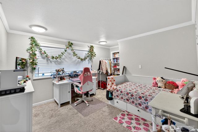 21421 Snag Island Drive E, Lake Tapps, WA 98391