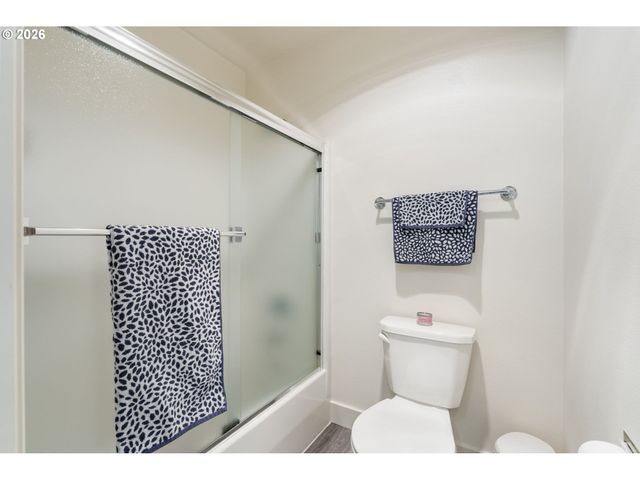 9721 Nw MILLER HILL Dr, Portland, OR 97229