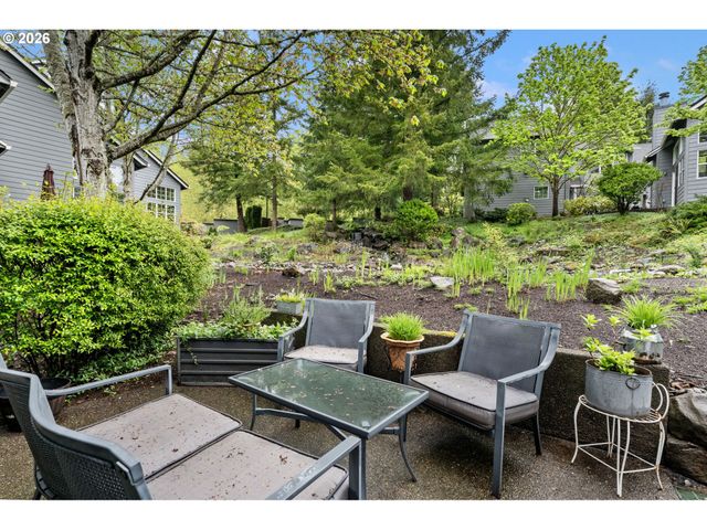 9721 Nw MILLER HILL Dr, Portland, OR 97229