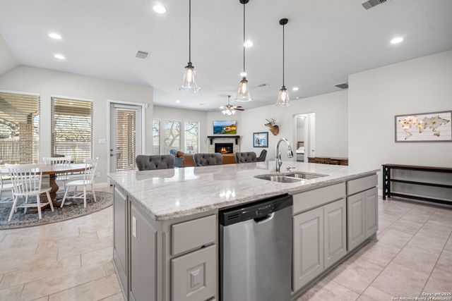 117 Boulder Creek, Boerne, TX 78006