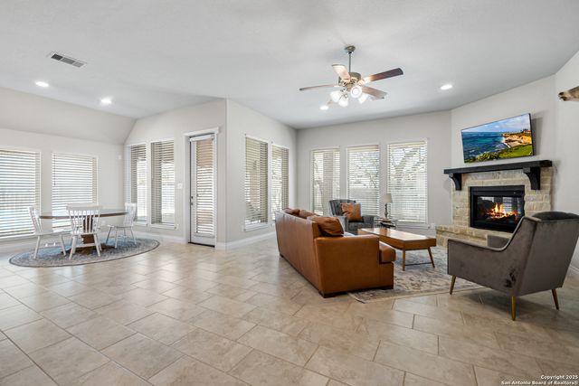 117 Boulder Creek, Boerne, TX 78006