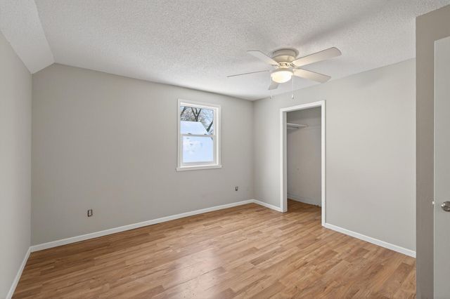 305 Osceola Avenue S, Saint Paul, MN 55102