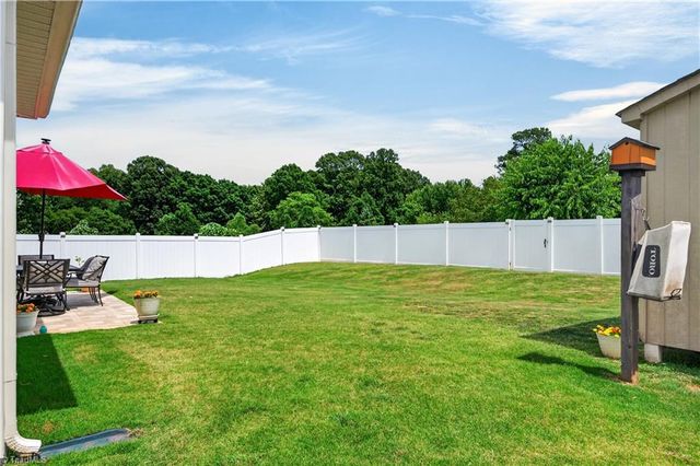 878 Bitting Hall Drive, Rural Hall, NC 27045