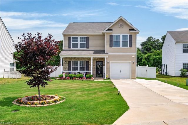 878 Bitting Hall Drive, Rural Hall, NC 27045