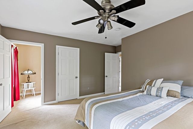 195 Bournehurst Dr, Plymouth, MA 02360