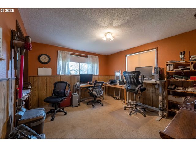 5383 SUNSHINE Rd, Roseburg, OR 97470