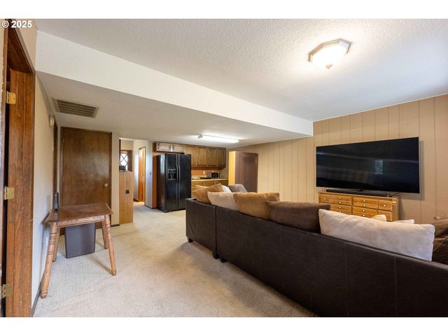 5383 SUNSHINE Rd, Roseburg, OR 97470
