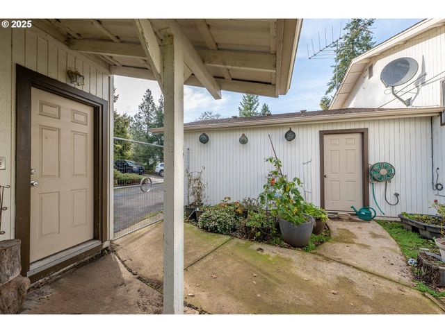 5383 SUNSHINE Rd, Roseburg, OR 97470