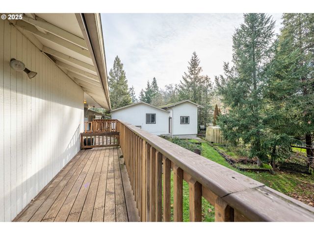 5383 SUNSHINE Rd, Roseburg, OR 97470