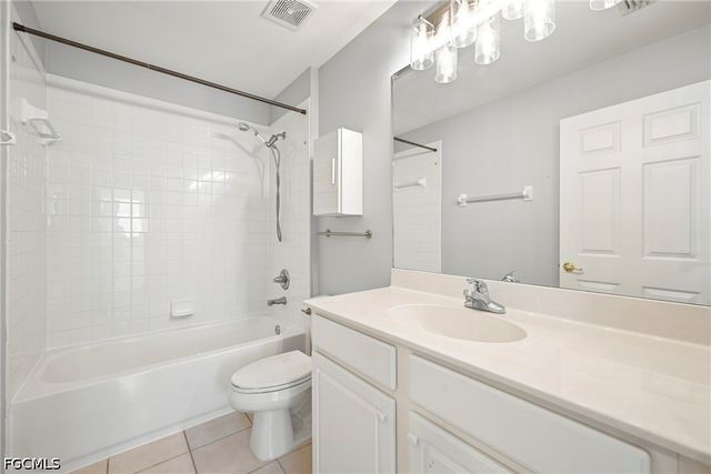 9724 Foxhall WAY 4, Estero, FL 33928