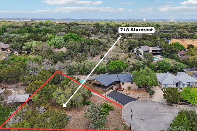 718 Starcrest, New Braunfels, TX 78130