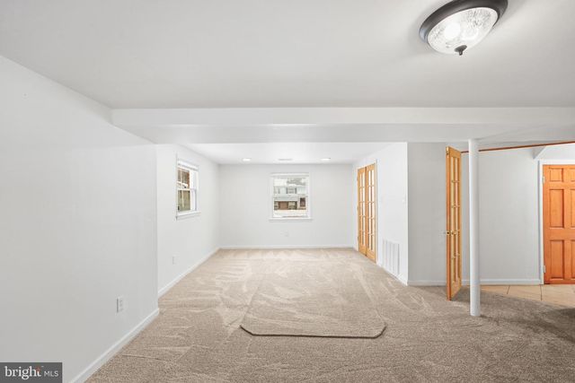 6903 FAWNCREST DR, Capitol Heights, MD 20743