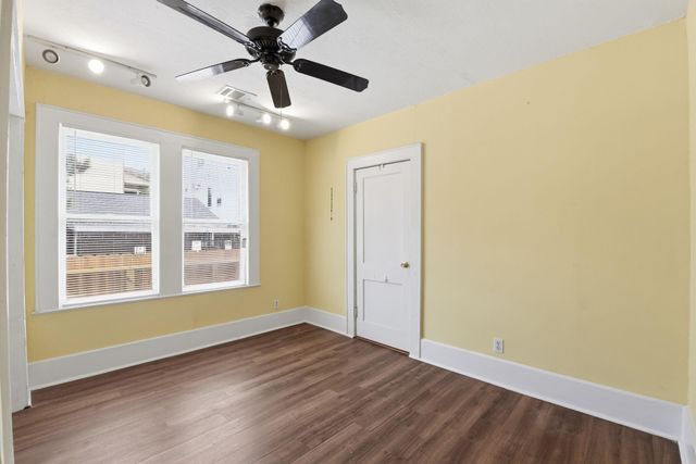 5114 Schuler Street, Houston, TX 77007