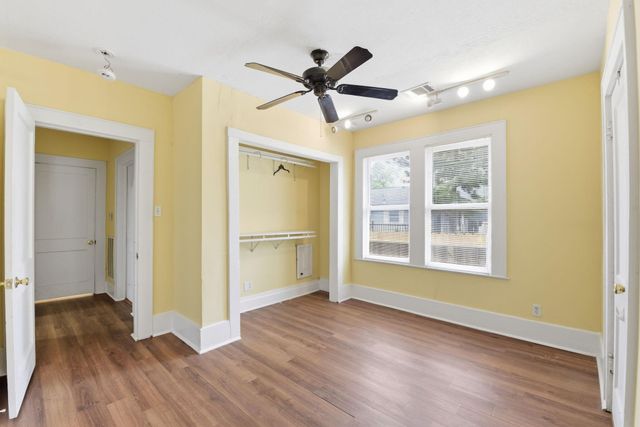 5114 Schuler Street, Houston, TX 77007