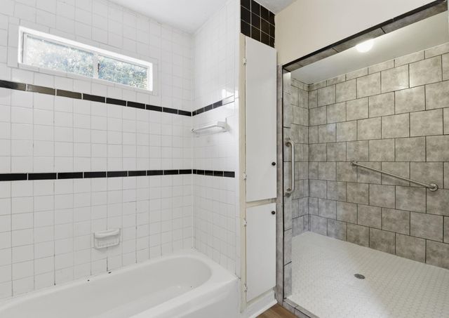 5114 Schuler Street, Houston, TX 77007