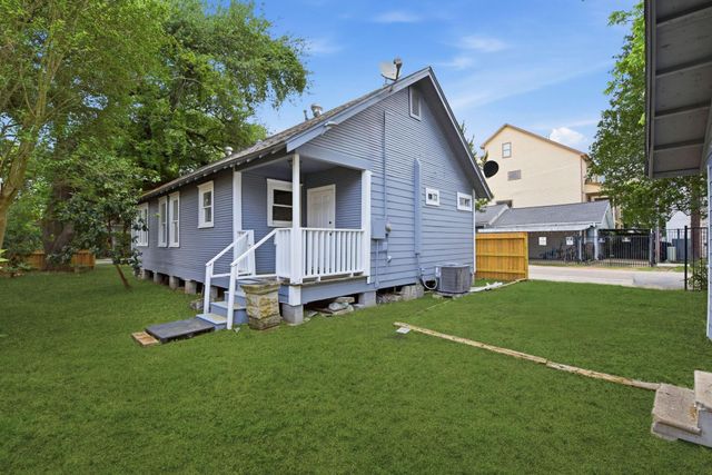 5114 Schuler Street, Houston, TX 77007