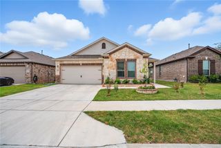 604 Bronze Forest Drive, Fort Worth, TX 76131