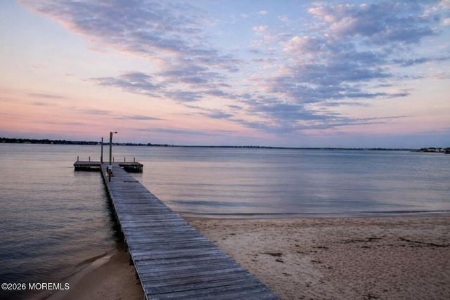 700 Anglesea Avenue, Ocean Gate, NJ 08740