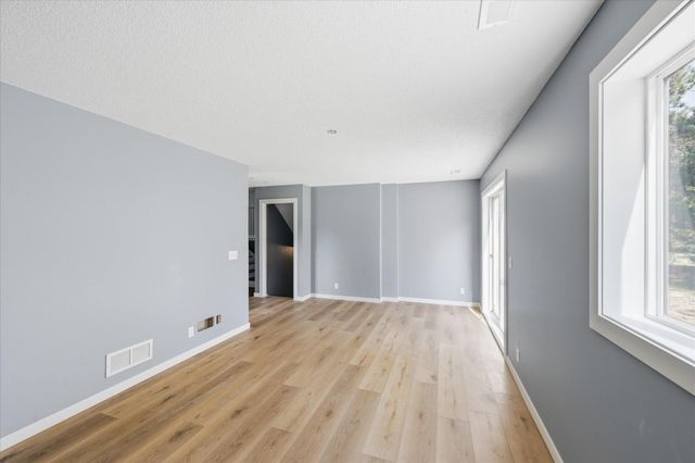 20957 Okinawa Street NE, East Bethel, MN 55011