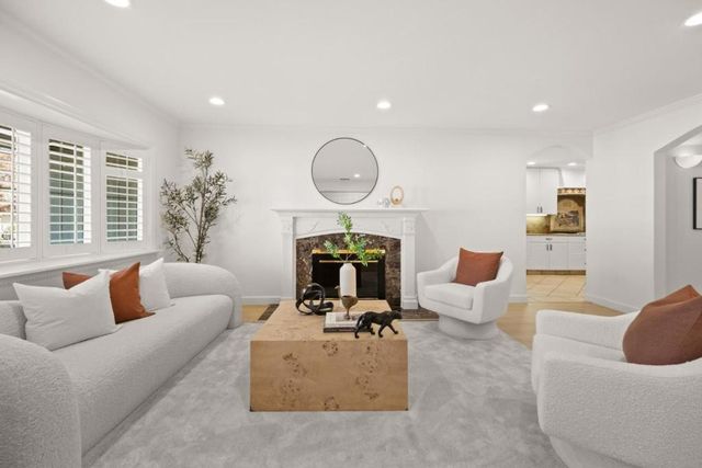 3936 Regan Drive, San Mateo, CA 94403