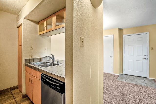 941 Calle Mejia 514, Santa Fe, NM 87501