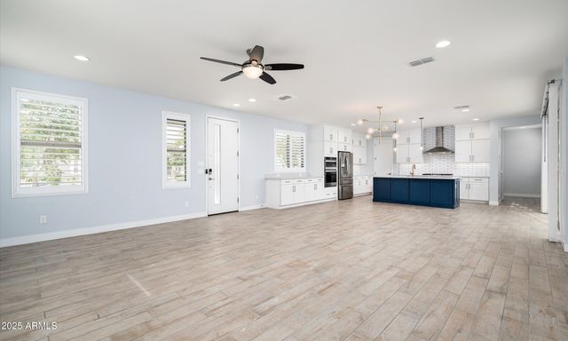 25822 N 20TH Lane, Phoenix, AZ 85085