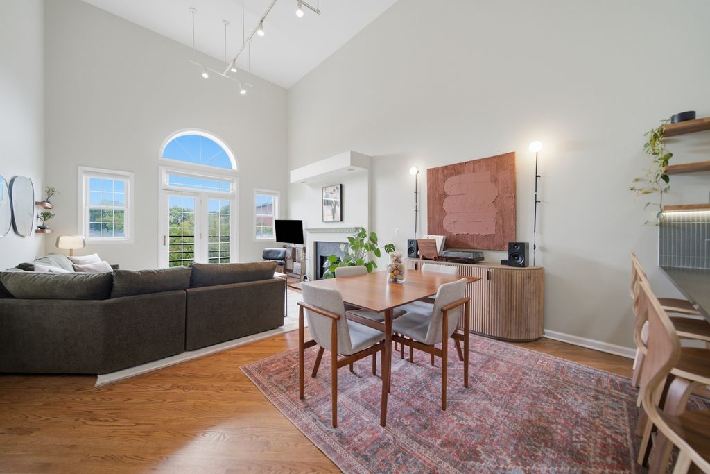 1916 W Belmont Avenue 3W, Chicago, IL 60657 — photo 5