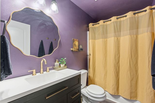 4562 W Tarkio Street, Springfield, MO 65802