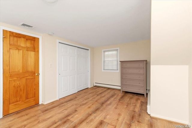 1002 Eglon Court, North Merrick, NY 11566