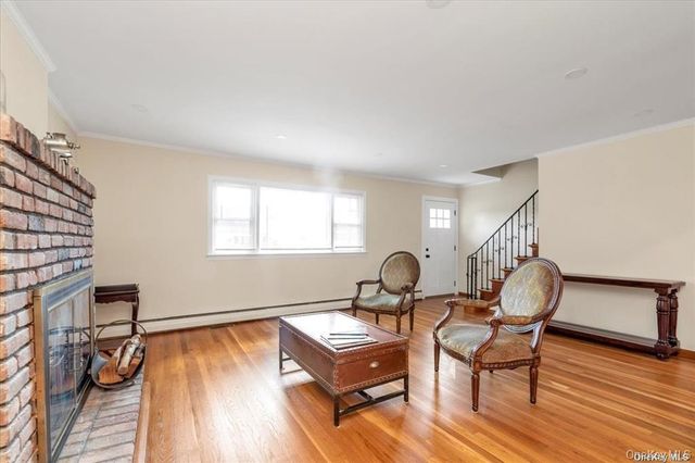 1002 Eglon Court, North Merrick, NY 11566
