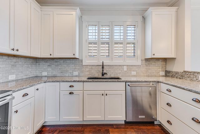 1656 Butterfly Knot Drive SW, Ocean Isle Beach, NC 28469