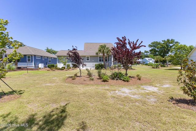 1656 Butterfly Knot Drive SW, Ocean Isle Beach, NC 28469