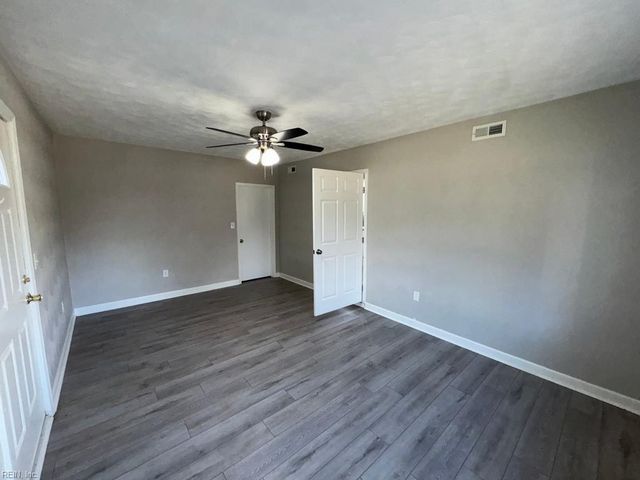 1905 Chesapeake AVE, Chesapeake, VA 23324